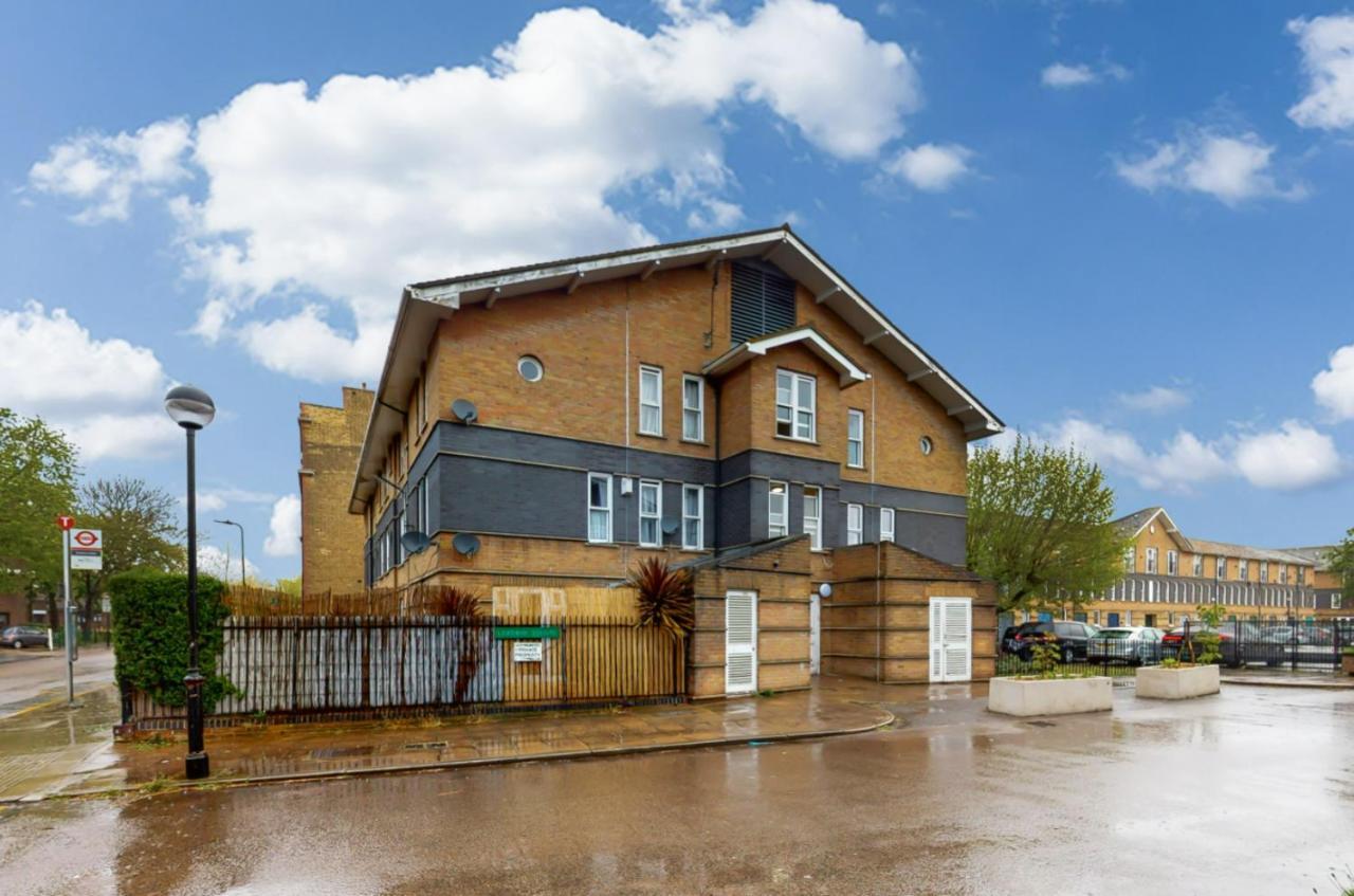 Апартаменты Elegant 1Bed Flat With Parking 5 Min To Hackney Wick Лондон Экстерьер фото