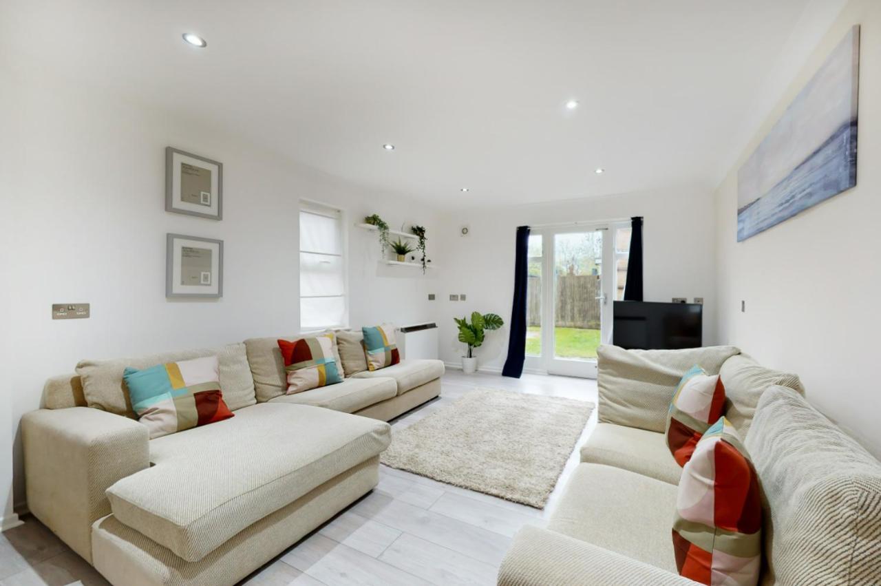 Апартаменты Elegant 1Bed Flat With Parking 5 Min To Hackney Wick Лондон Экстерьер фото